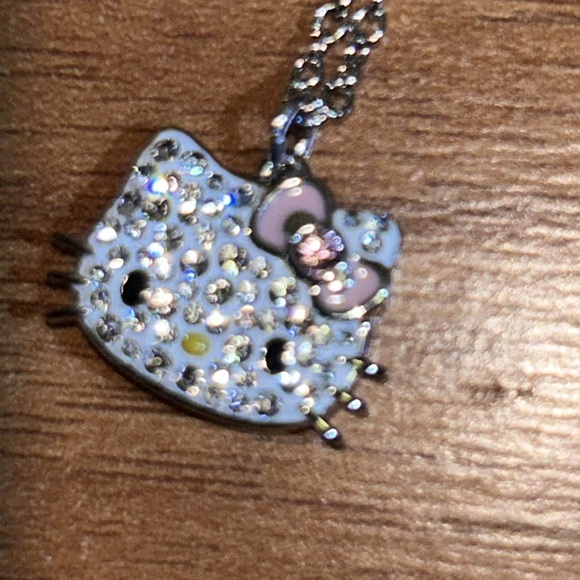 Swarovski x Sanrio Hello Kitty Rhinestone Head Necklace - Picture 4 of 11
